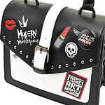 ディズニーストア『クルエラ』着想のパンキッシュなTシャツ＆真っ赤なドレス、コスチュームセットも｜写真17