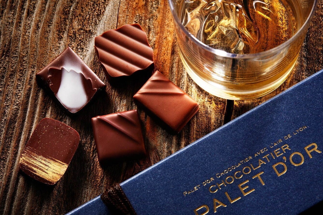 獺祭｜ショコラティエ パレ ド オール“ウイスキー＆梅酒”チョコ「白州」「山崎」など使用