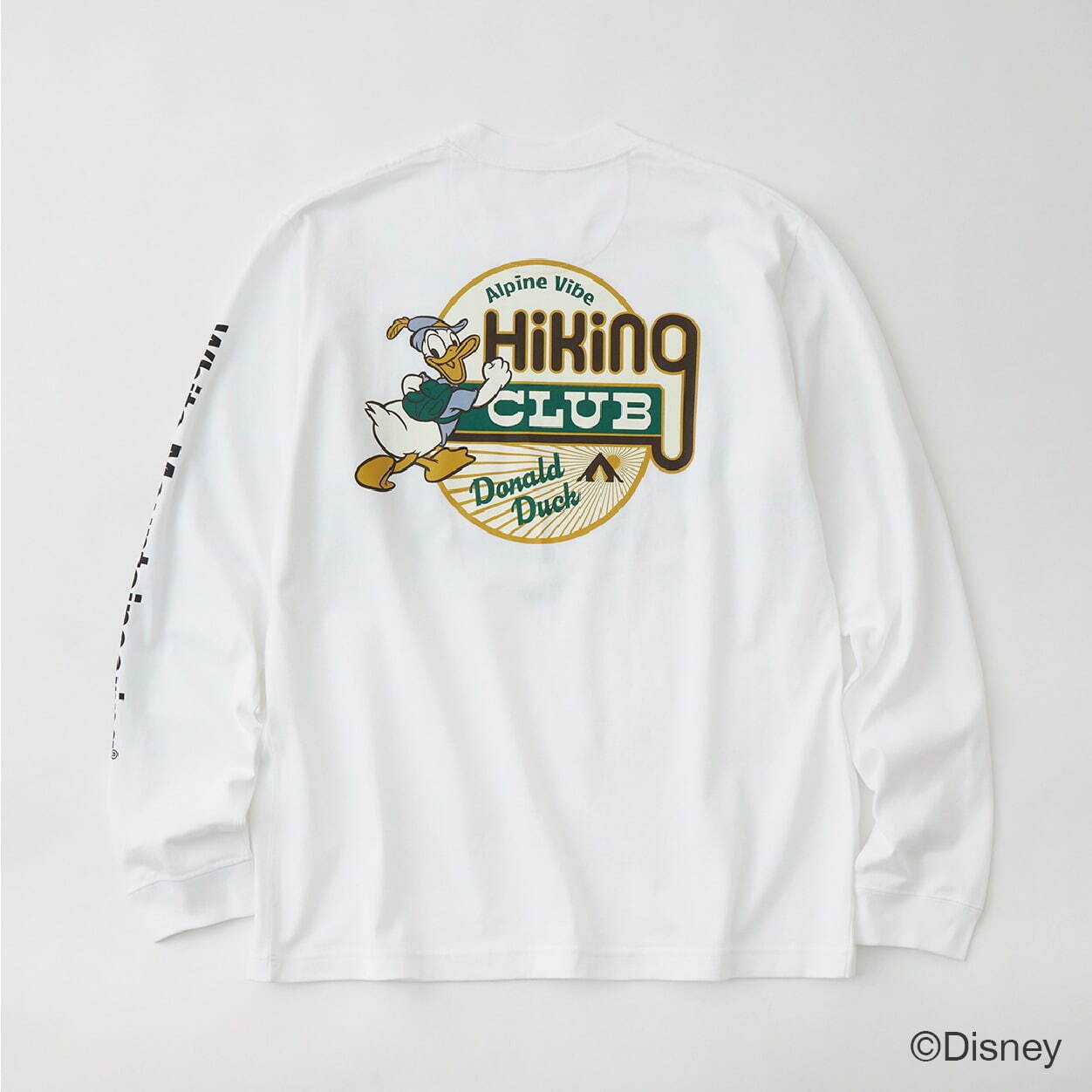 写真2 10 ホワイトマウンテニアリング ディズニー 山登り ミッキーやドナルドのtシャツ ファッションプレス