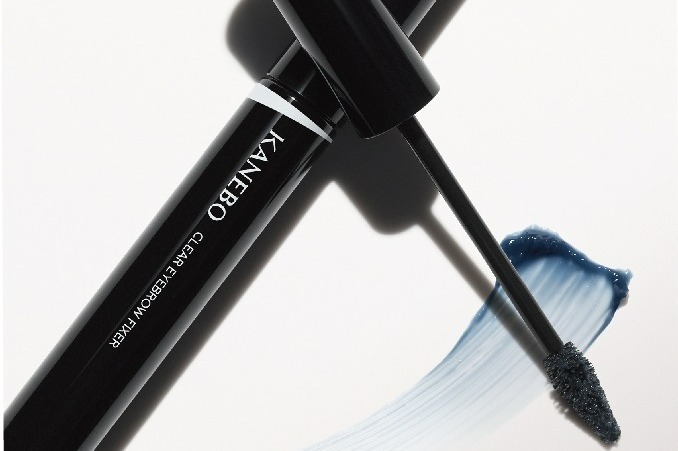 カネボウ21年秋コスメ、“夜空のようなクリアブルー”アイブロウマスカラ＆煌めくマーブルリップ