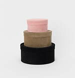 エンダースキーマの新作レザー小物＆バッグなど、“香り高いレザー”のレイヤード財布やキルティングバッグ｜写真65