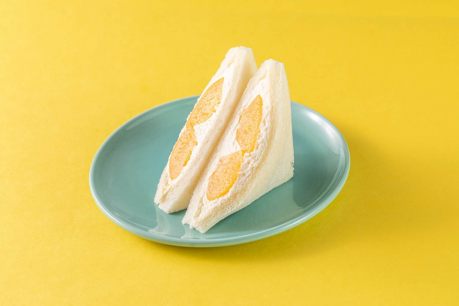 “レモンスイーツ＆パン”がエキュート・グランスタに集結、檸檬型ケーキや2層のカップデザート｜写真11