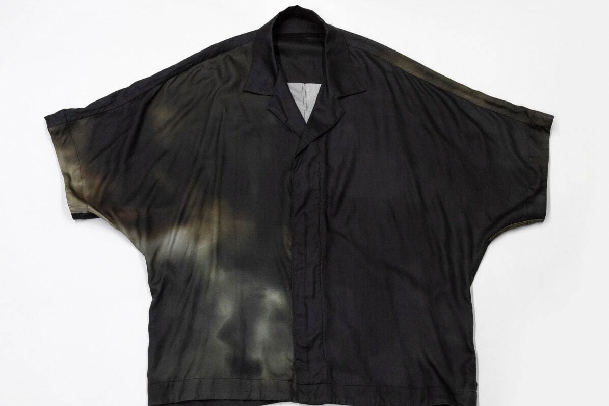 ユリウスのグラフィックシャツやベスト一体型ミリタリーブルゾン、伊勢丹新宿メンズ館で