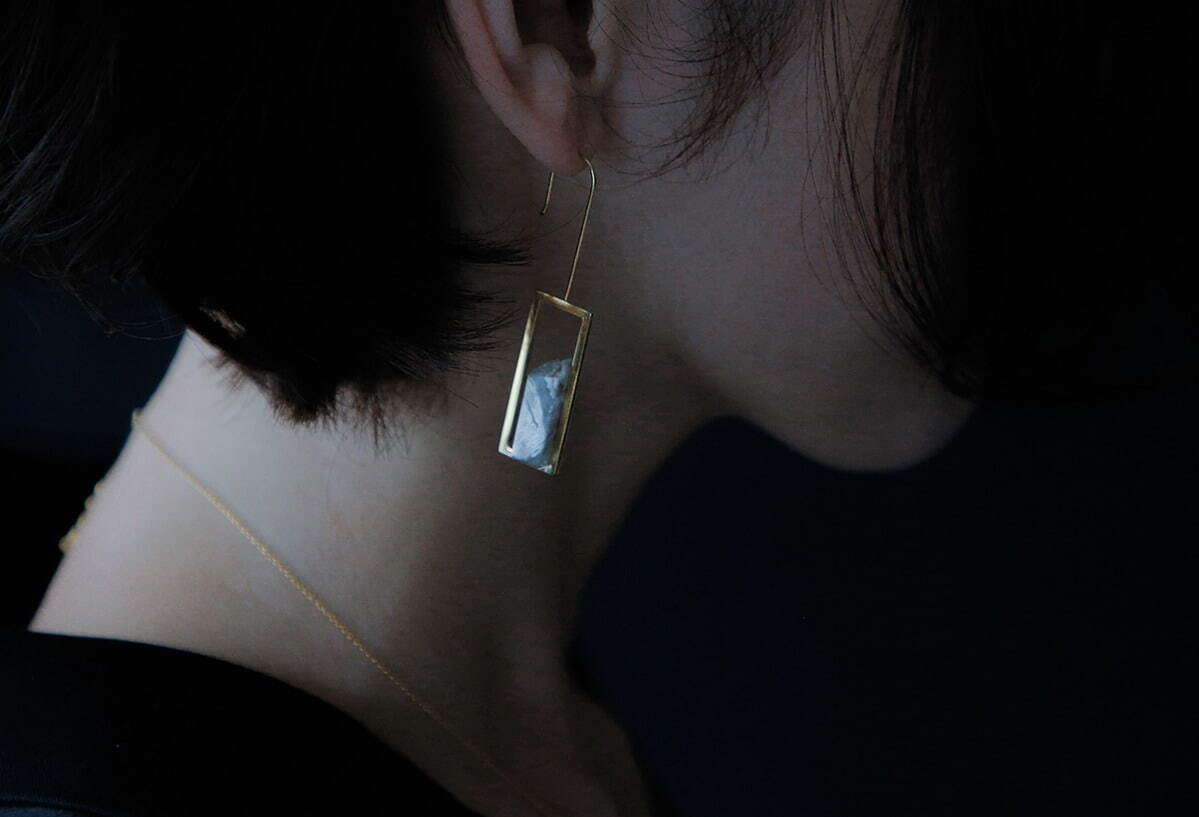 イヤリング(ピアス) #frame : ペア
agate silver925 + 18k gold plate 35,200円(税込)