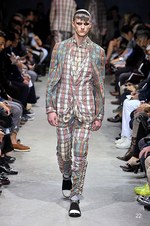 コム デ ギャルソン・オム プリュス 2014年春夏コレクション - 殻を破り、新しい世界へ｜写真22