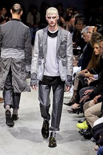 コム デ ギャルソン・オム プリュス 2014年春夏コレクション - 殻を破り、新しい世界へ｜写真26