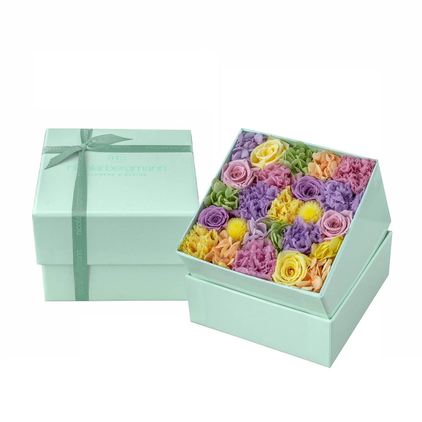 ニコライ バーグマンの夏限定フラワーボックス、コーラルグリーンのボックスにパステルカラーの花々｜写真6