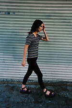 X-girl×ドクターマーチン、マーチン史上最“高”の厚底8ホールブーツ＆ストラップサンダル｜写真10