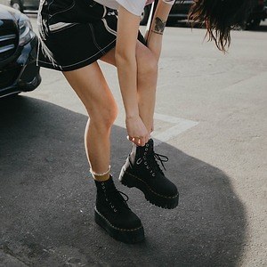 Dr.Martens 厚底ブーツ 8ホール