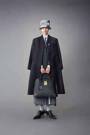 トム ブラウン(THOM BROWNE) 2022年リゾートウィメンズコレクション  - 写真2