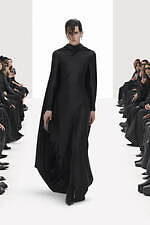 バレンシアガ 22年春コレクション - テクノロジーを通した“もう1つの現実”の中で｜写真43