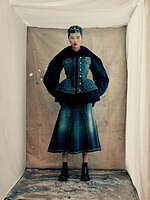 アレキサンダー・マックイーン 2021-22年秋冬ウィメンズコレクション、アネモネの美しさを永遠に｜写真14