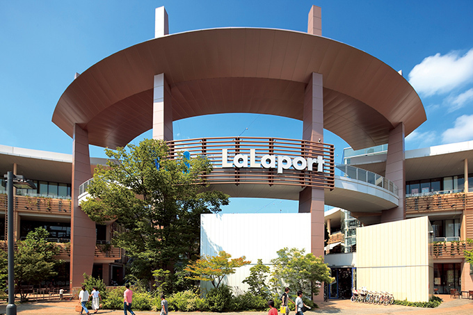 写真1 3 ららぽーと横浜が大規模リニューアルで ホリスター 日本初進出 ザラホーム トミーバハマ も出店 ファッションプレス 写真1 3 ららぽーと横浜が大規模リニューアルで ホリスター 日本初進出 ザラホーム トミーバハマ も出店 ファッションプレス