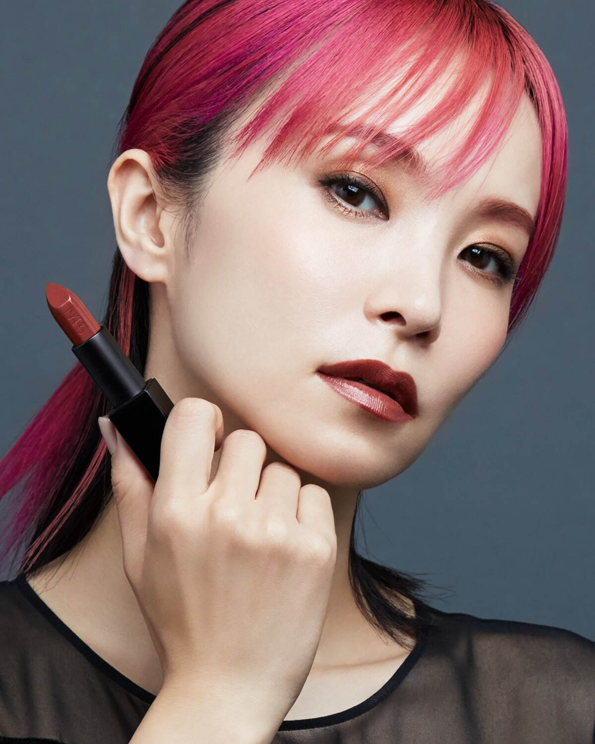 NARS21年秋コスメ“キスしても落ちない”マットリップに新色、洗練ローズヌードや鮮烈レッド｜写真11