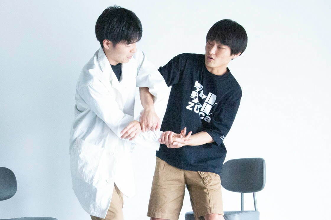 ズッカ×ジャルジャル、学ラン風ジャケットや白衣風ショップコートなど限定コラボコレクション限定発売