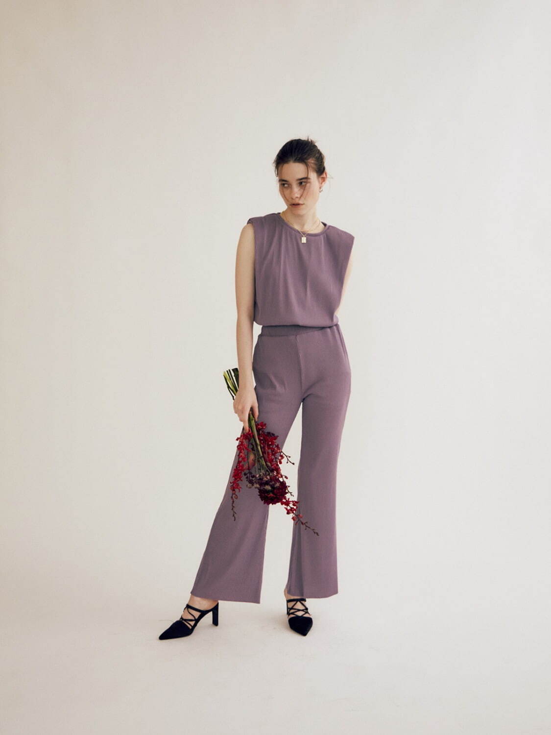 エヴリス(EVRIS) 2021-22年秋冬ウィメンズコレクション  - 写真10