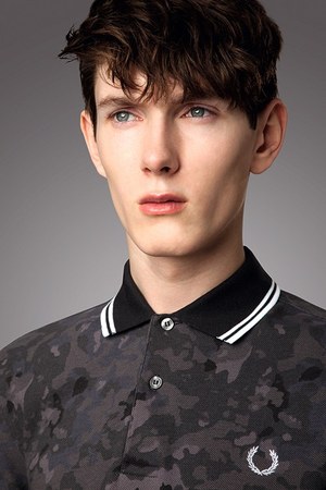 フレッドペリー ローレルリース(FRED PERRY LAUREL WREATH) 2013-14年秋冬ウィメンズ&メンズコレクション  - 写真1