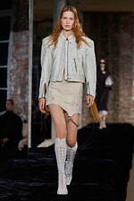 アクネ ストゥディオズ 2022年春夏ウィメンズ - 未来的な要素に手仕事のぬくもりを｜写真12