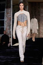 アクネ ストゥディオズ 2022年春夏ウィメンズ - 未来的な要素に手仕事のぬくもりを｜写真22