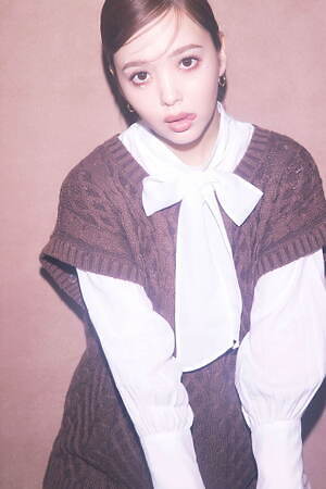 カルナムール(CALNAMUR) 2021-22年秋冬ウィメンズコレクション  - 写真1