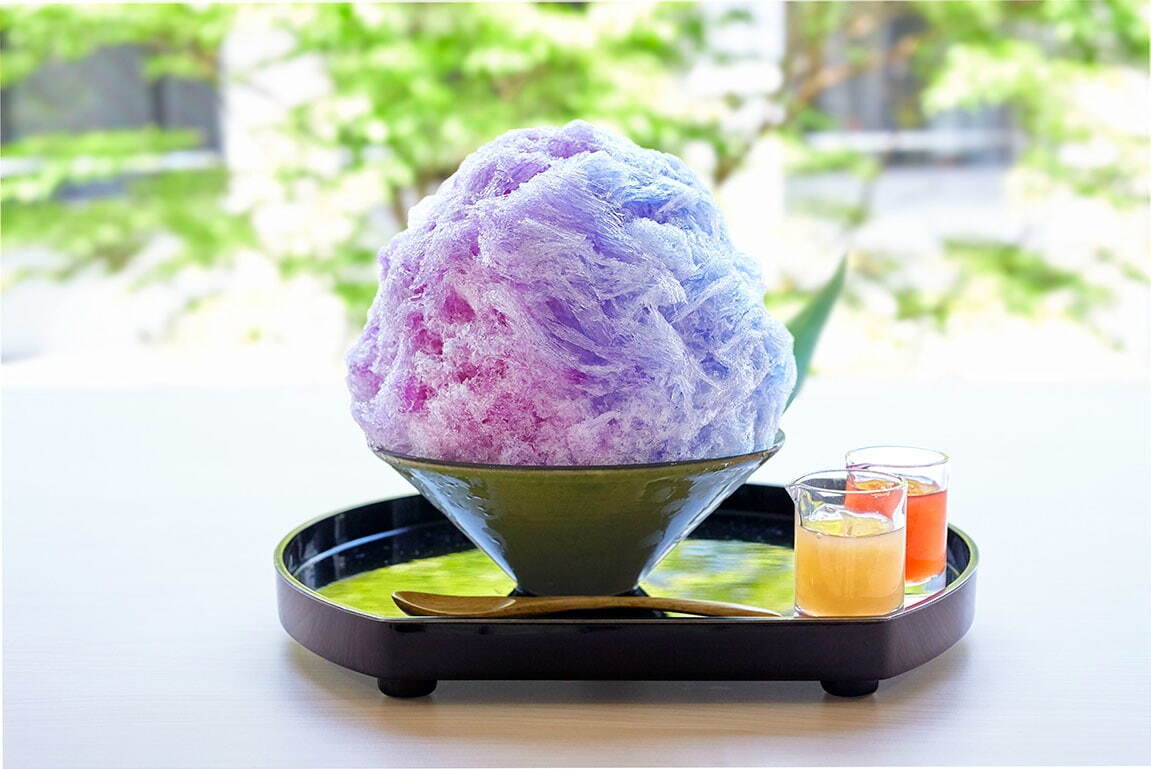 〈こまち茶屋〉鎌倉小町 紫陽花氷(煎茶付) 1,460円