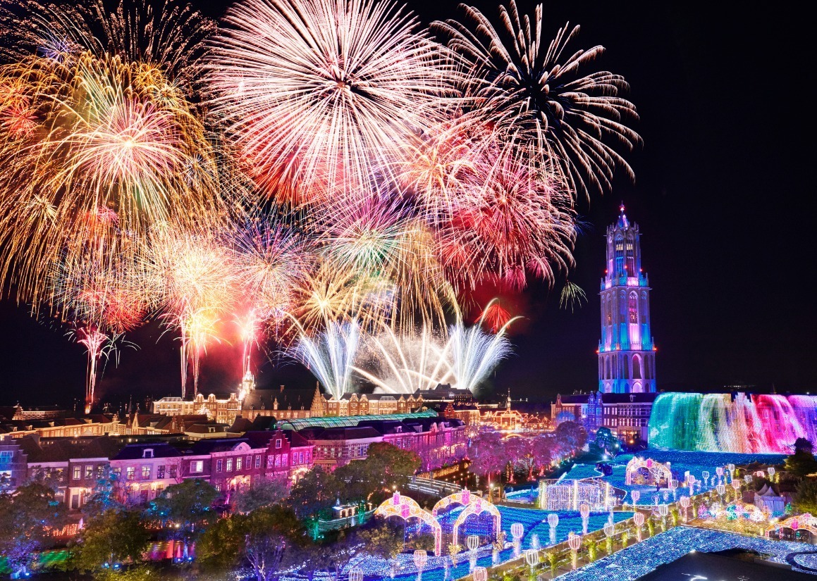 ナイトプール｜ハウステンボス「サマーフェスティバル～光の街の夏祭り～」南国ショーにナイトプール、スペシャル花火も