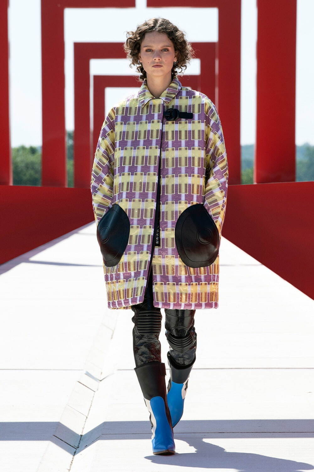 ルイ・ヴィトン(LOUIS VUITTON) 2022年リゾートウィメンズコレクション  - 写真14
