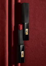 イヴ・サンローラン21年秋コスメ“しとさら”質感スフレマットリップ、紅潮感のあるボリューム唇へ｜写真1