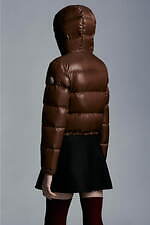 モンクレール21年新作アウター、リバーシブル仕様のショートダウンや“着物スリーブ”ウールコート｜写真17