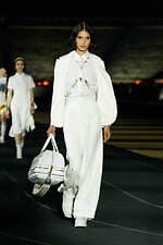 ディオール 2022年リゾートコレクション - 現代に蘇らせる古代ギリシャの女神｜写真29