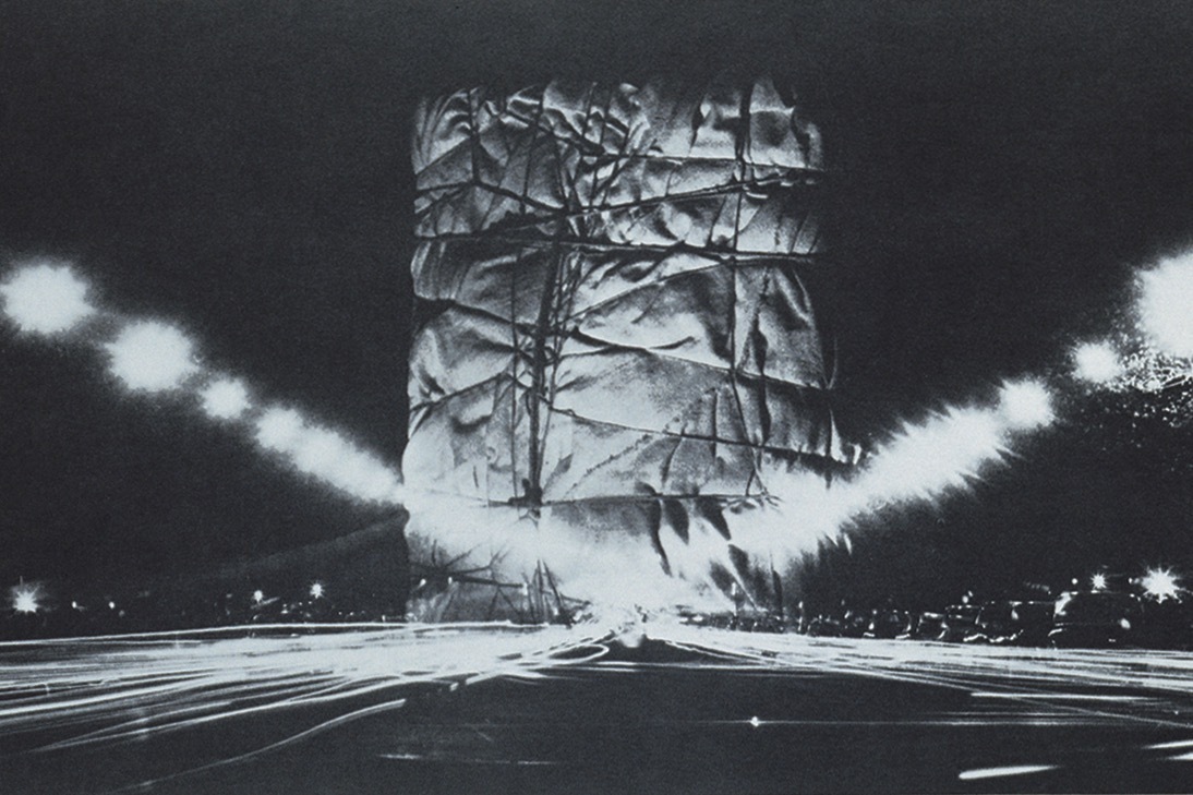 SUV(自動車)｜特集展示「クリストとジャンヌ＝クロード」千葉・DIC川村記念美術館で、縮尺模型やコラージュなど公開