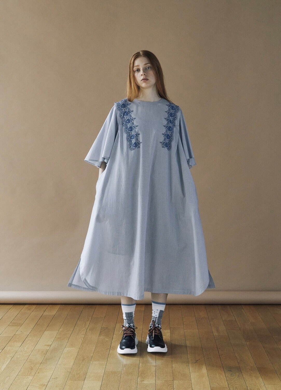 フラボア(FRAPBOIS) 2021-22年秋冬ウィメンズコレクション  - 写真1