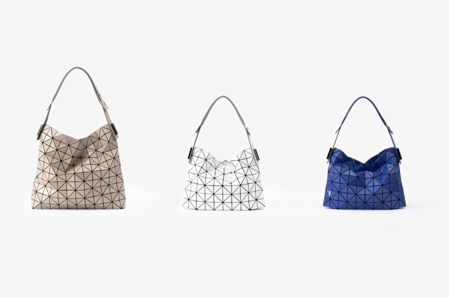 新作★即納【BAOBAO ISSEY MIYAKE 】BAGUETTE ハンドバッグ BAGUETTE METALLIC – isseymiyake.com