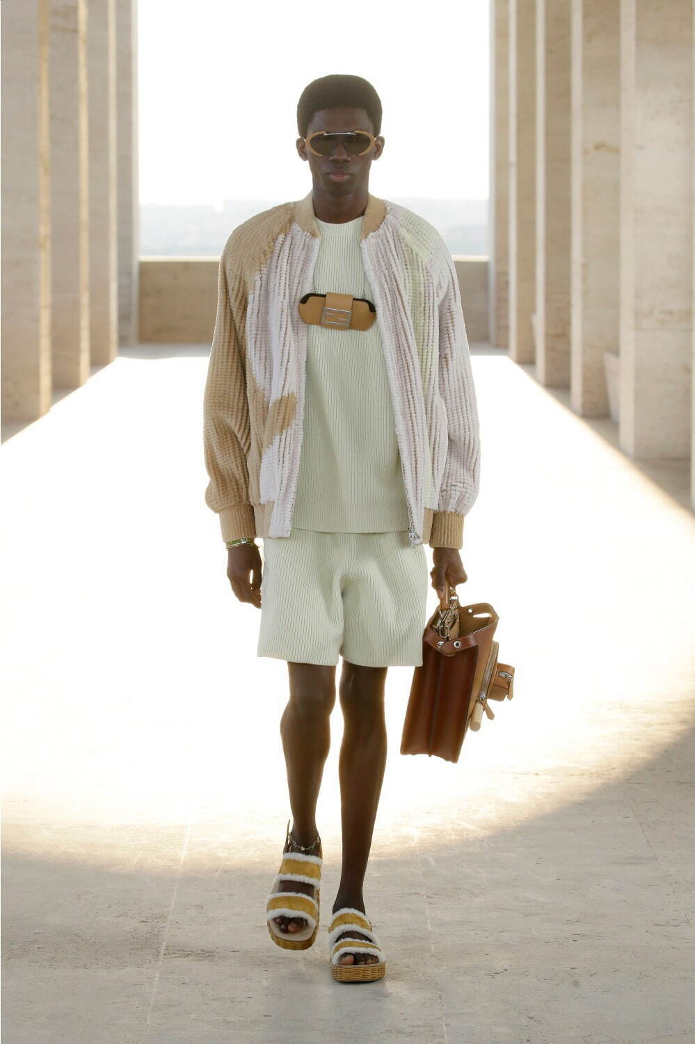 しましては FENDI 秋冬コレクション 流行の通販 by Marcel Kovaeck's 