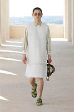 フェンディ 2022年春夏メンズコレクション、世界に贈るローマの白昼夢｜写真26