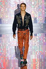 ドルチェ＆ガッバーナ 2022年春夏メンズコレクション - “喜びに満ちた”色と光の競演｜写真60