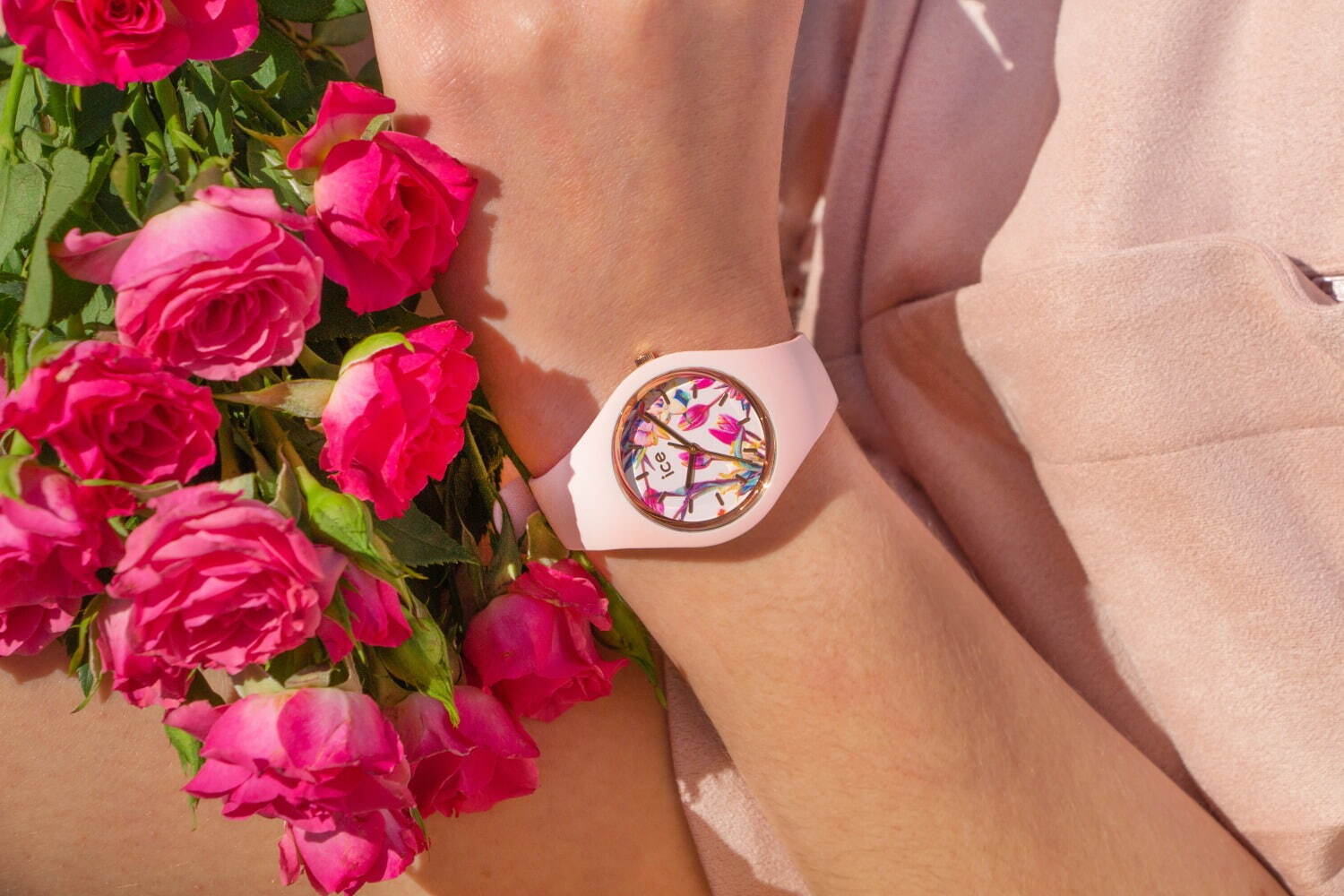 アイスウォッチ“花々が咲く”新作腕時計、デイジーやサクラをモチーフに｜写真3