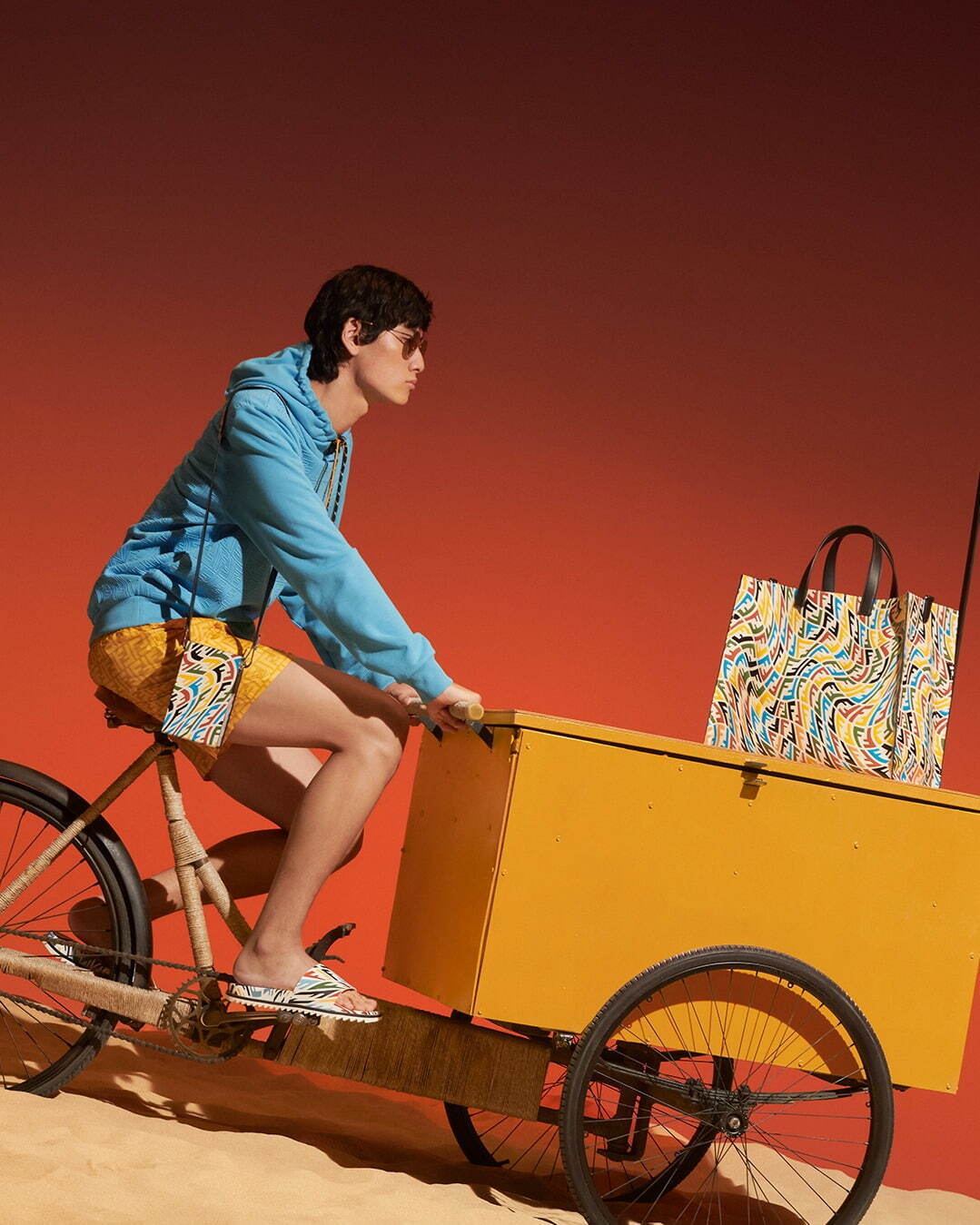 フェンディ(FENDI) FF ヴァーティゴ｜写真30