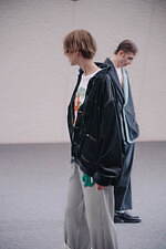 ジエダ 2022年春夏コレクション - 光の反射、暗闇に震える律動｜写真24