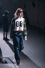 ジエダ 2022年春夏コレクション - 光の反射、暗闇に震える律動｜写真45