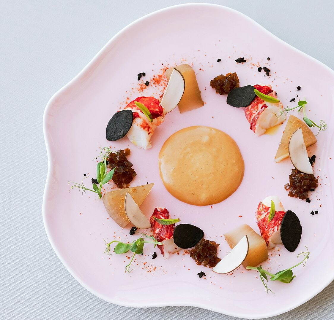 東京ミッドタウン「巨大なデジタルアート庭園」が出現、カラフル提灯の下で味わうアートなグルメも|写真7