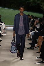 ジョルジオ アルマーニ 2022年春夏メンズコレクション  - 原点への回帰、揺るぎないエレガンス｜写真23