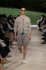 ジョルジオ アルマーニ 2022年春夏メンズコレクション  - 原点への回帰、揺るぎないエレガンス｜写真39