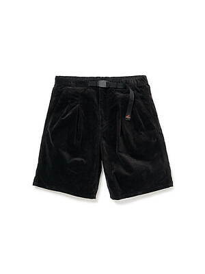 ノンネイティブ×グラミチの新作ショートパンツ、2タック仕様の 