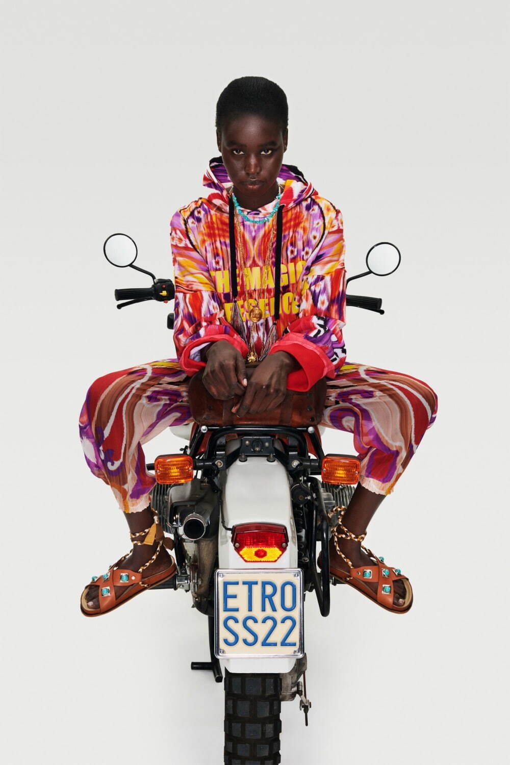 エトロ(ETRO) 2022年リゾートウィメンズコレクション  - 写真24