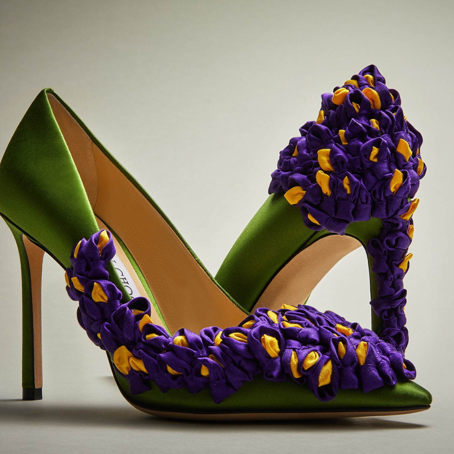 ジミー チュウ“花を纏う”サンダルや“ジュエリーのような”パンプス、公募スケッチから夢の靴を実現｜写真10