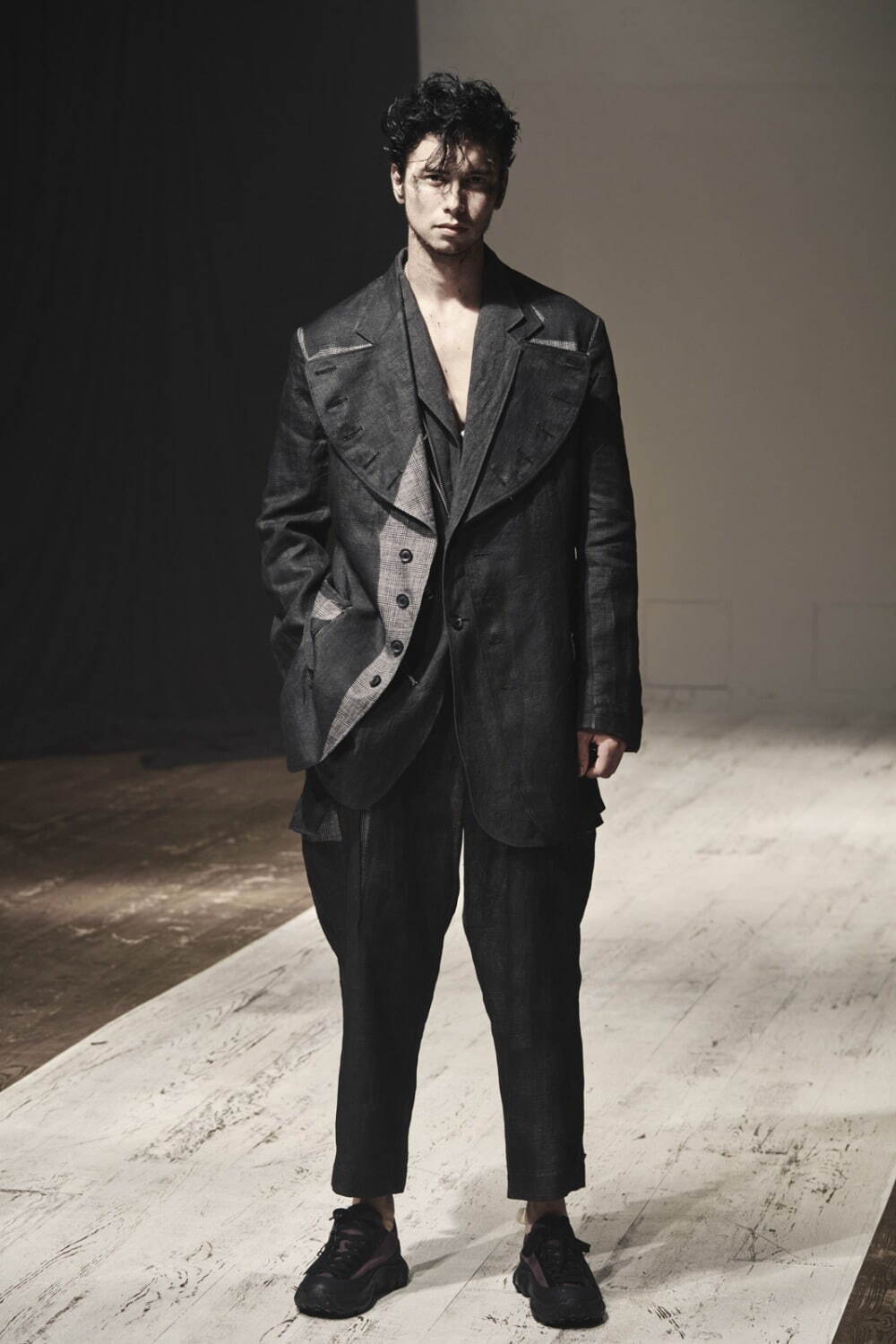 ヨウジヤマモト(Yohji Yamamoto) 2022年春夏メンズコレクション