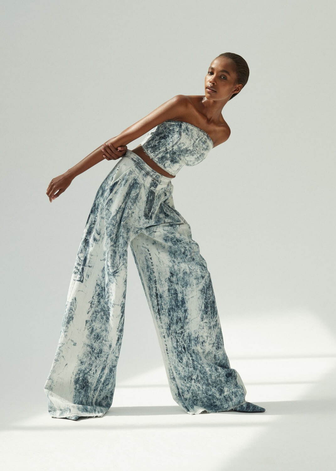 クリスティアーノ ブラーニ 2021年プレフォール｜female チューブトップ