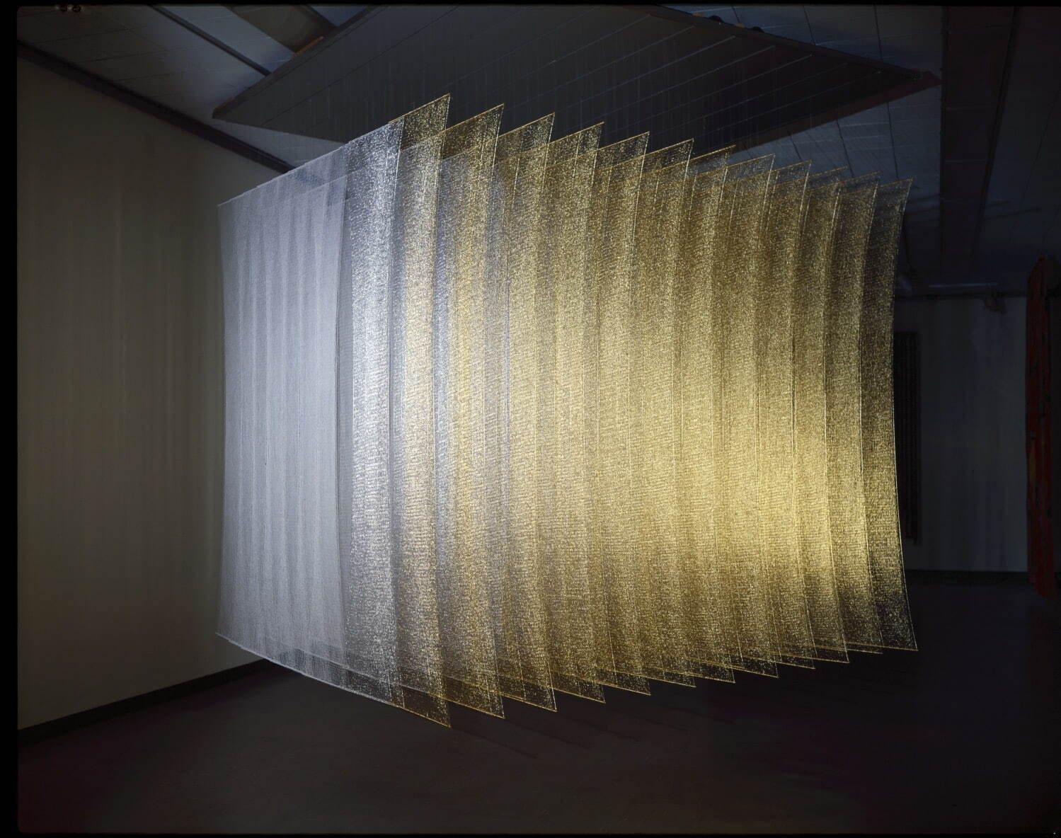 堀内紀子《浮上する立方体の内包する空気》1977年 京都国立近代美術館蔵