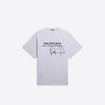 バレンシアガ×“世界的ドラッグクイーン”ルポール・チャールズ - 直筆サイン入りTシャツなど｜写真3